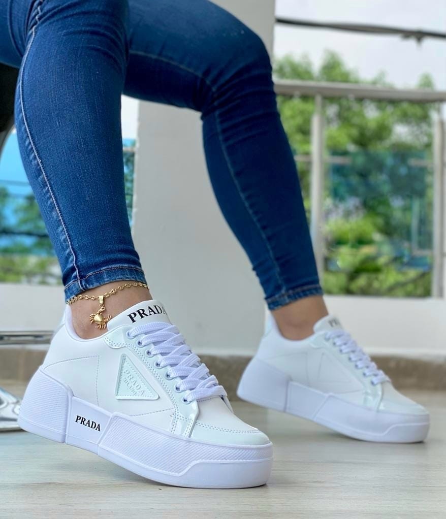 CALZADO DAMA PRADA MILANO ✨