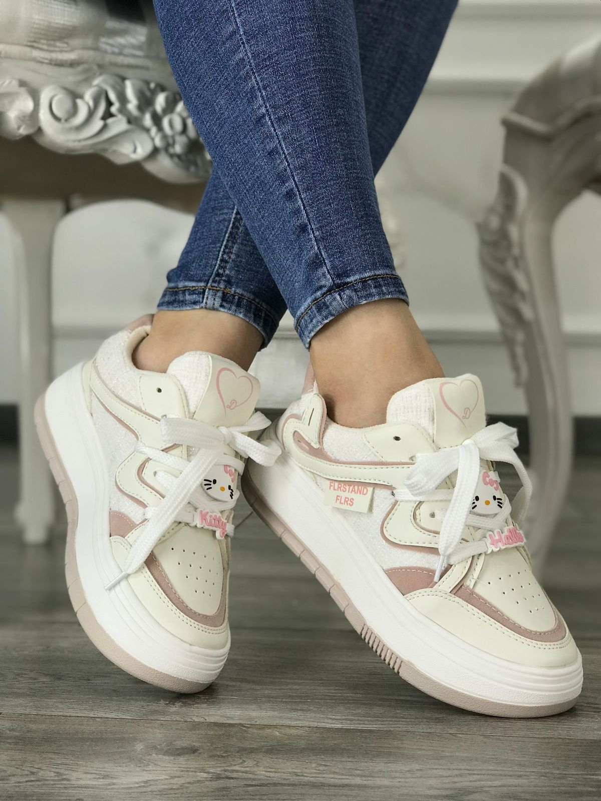 ✨ EXCLUSIVO - TENIS DEPORTIVOS HELLO KITTY 😻💖
