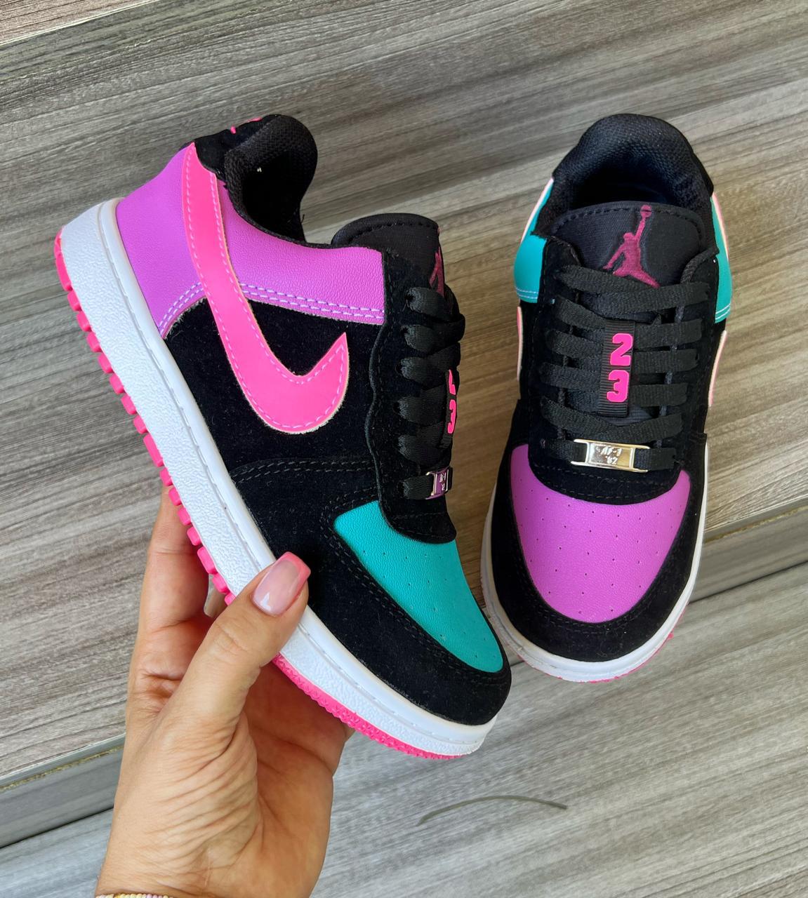💥 En Tendencia - Calzado Nike Force One Dama 🌺