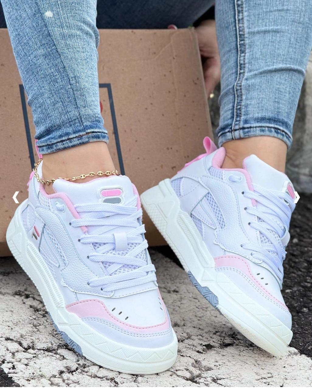 ZAPATILLAS FILA DAMA REF. 798