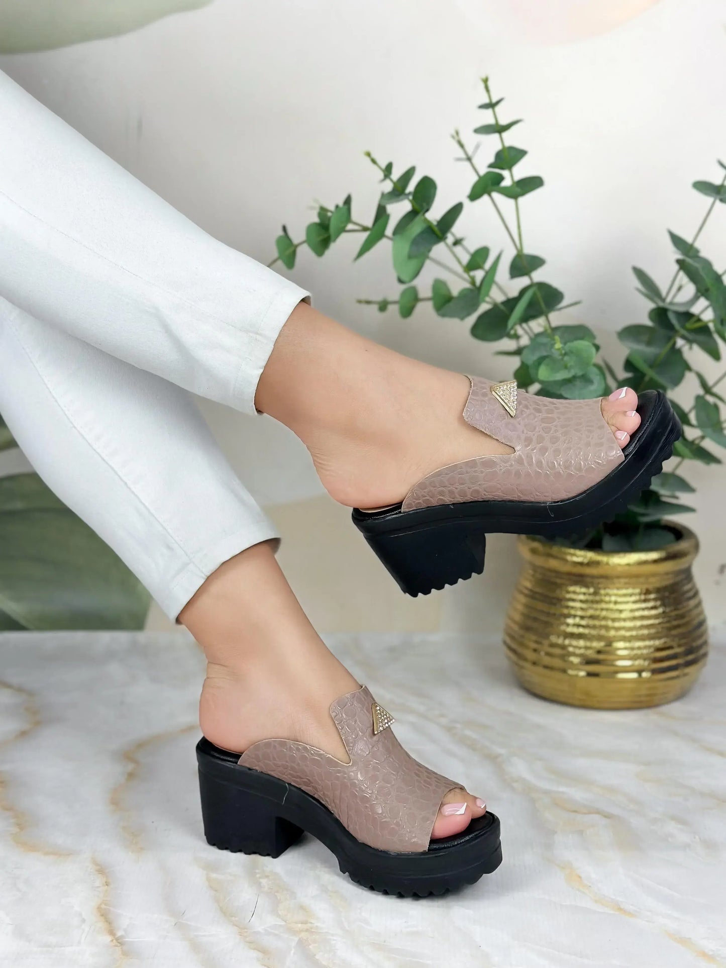 Sandalia Verona 100% cuero - Cuida Tus Pies Sin Sacrificar Estilo