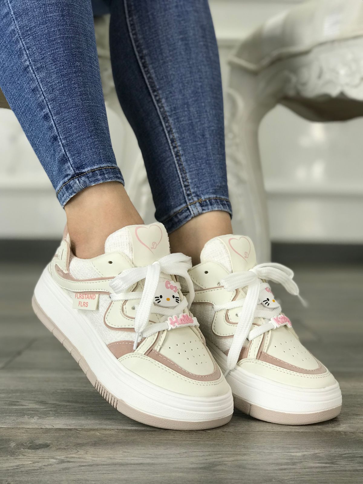 ✨ EXCLUSIVO - TENIS DEPORTIVOS HELLO KITTY 😻💖