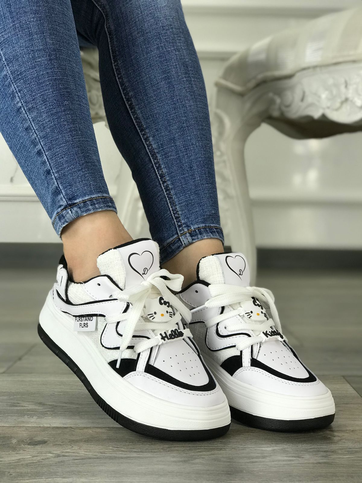 ✨ EXCLUSIVO - TENIS DEPORTIVOS HELLO KITTY 😻💖