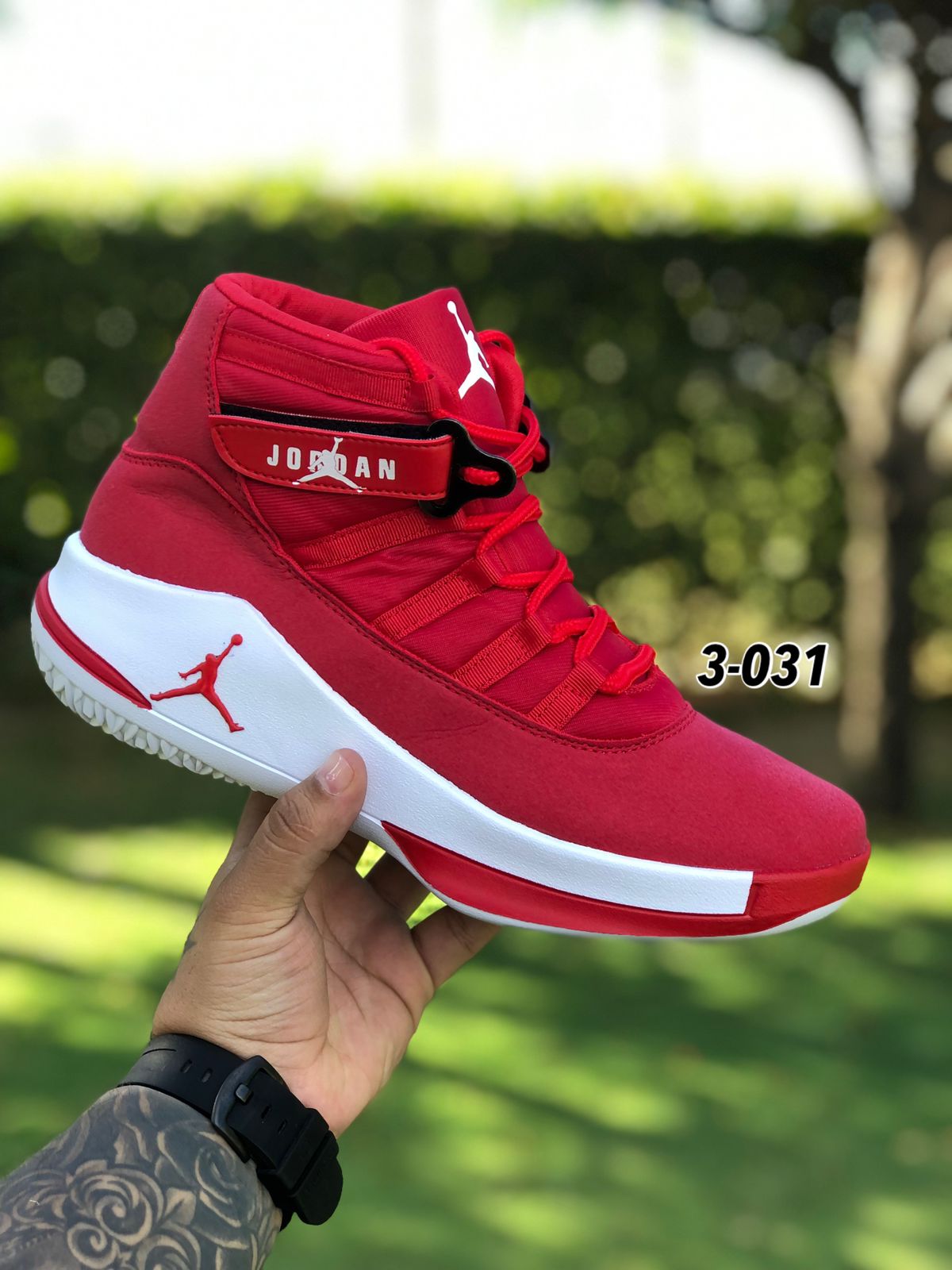 EN TENDENCIA - TENIS JORDAN UNISEX REF 3031