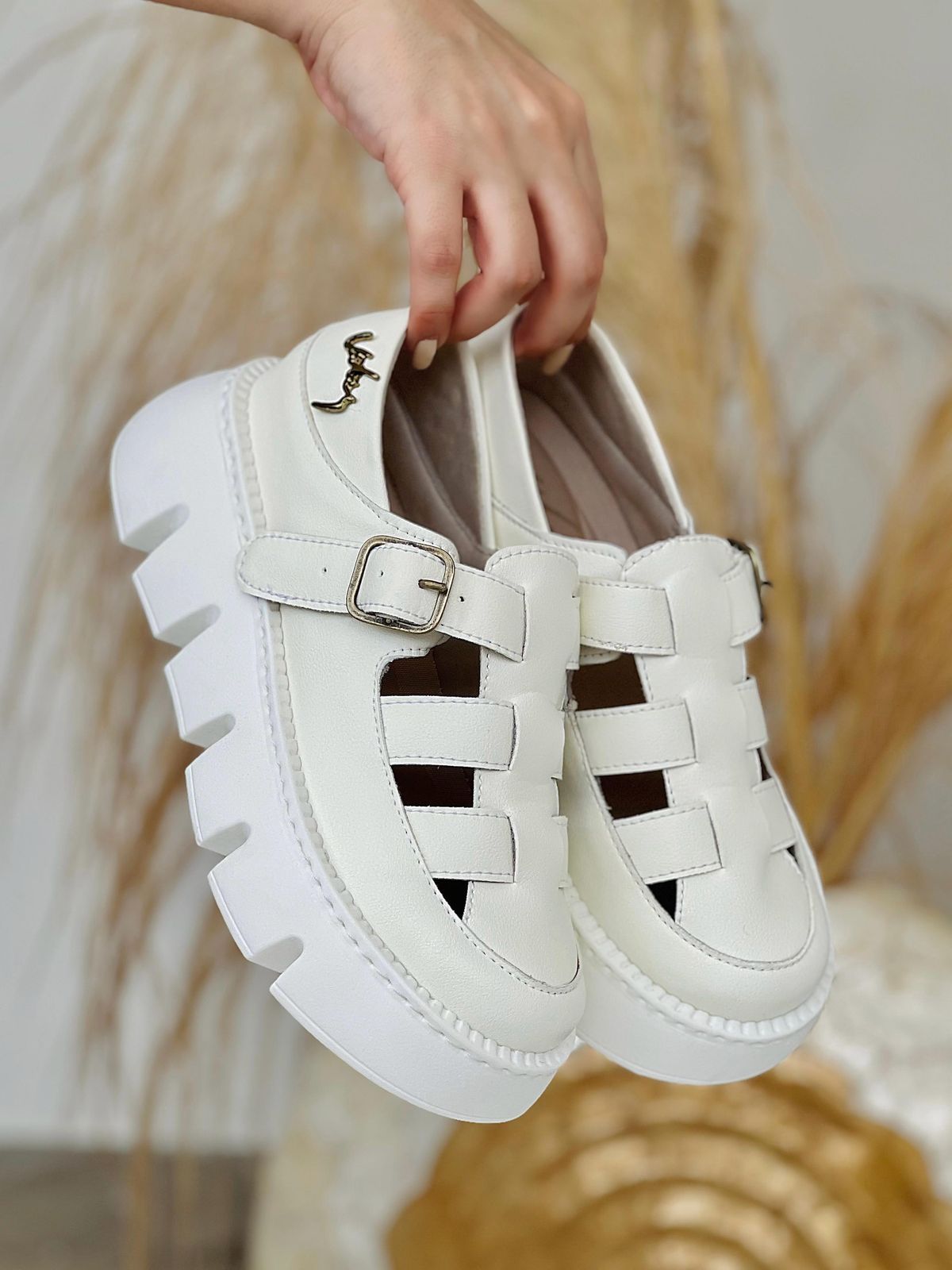 🔥 EN TENDENCIA !!! - PLATAFORMA V006 ARANA 🌼